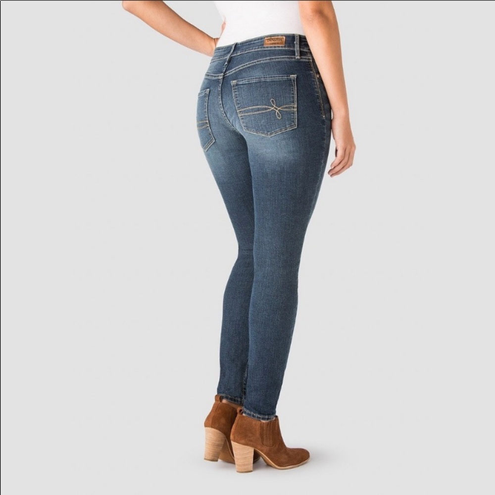 LEVIS JEANS - Picture 2 of 9